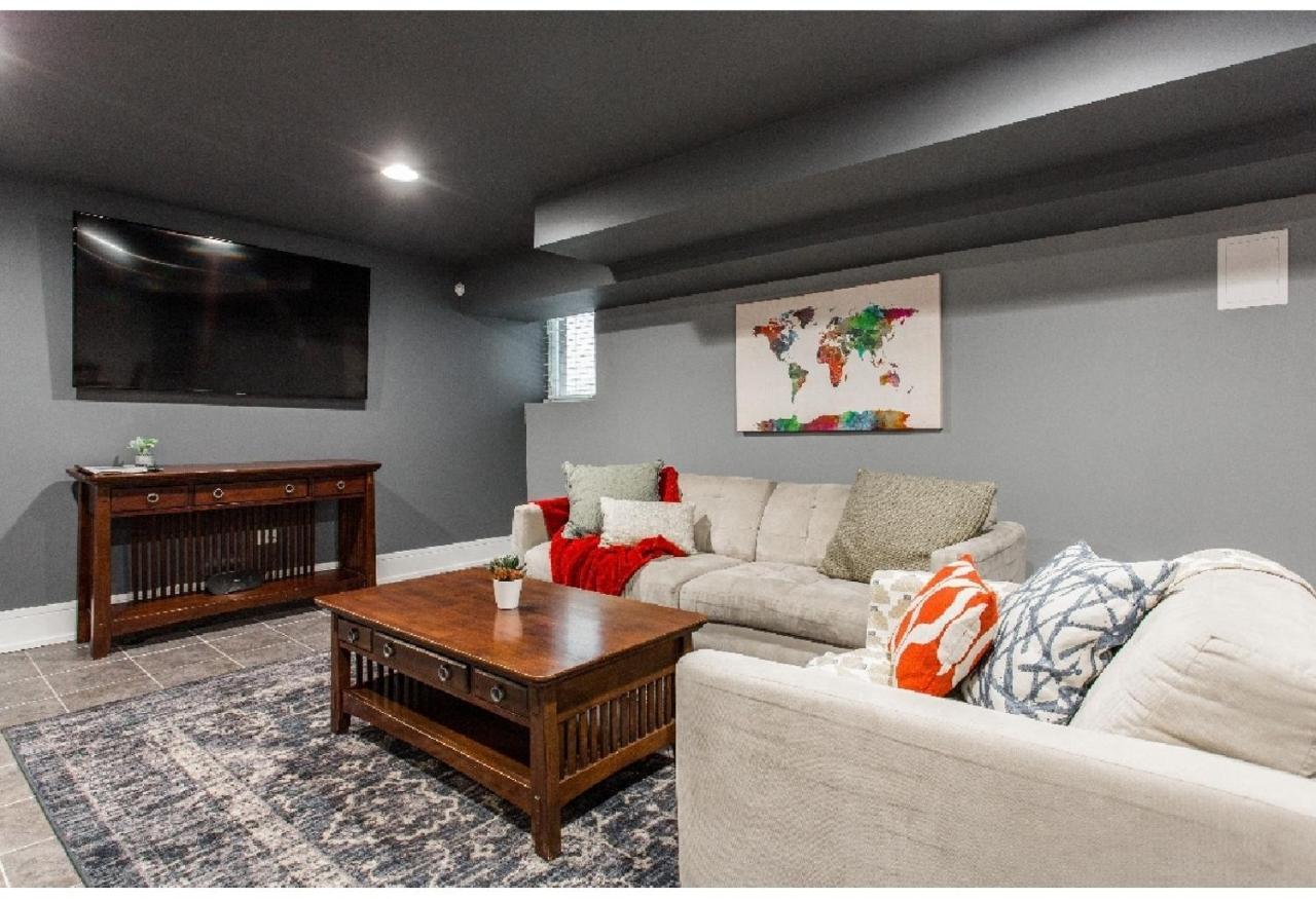Forrestville Ave Large Suite Chicago Bagian luar foto